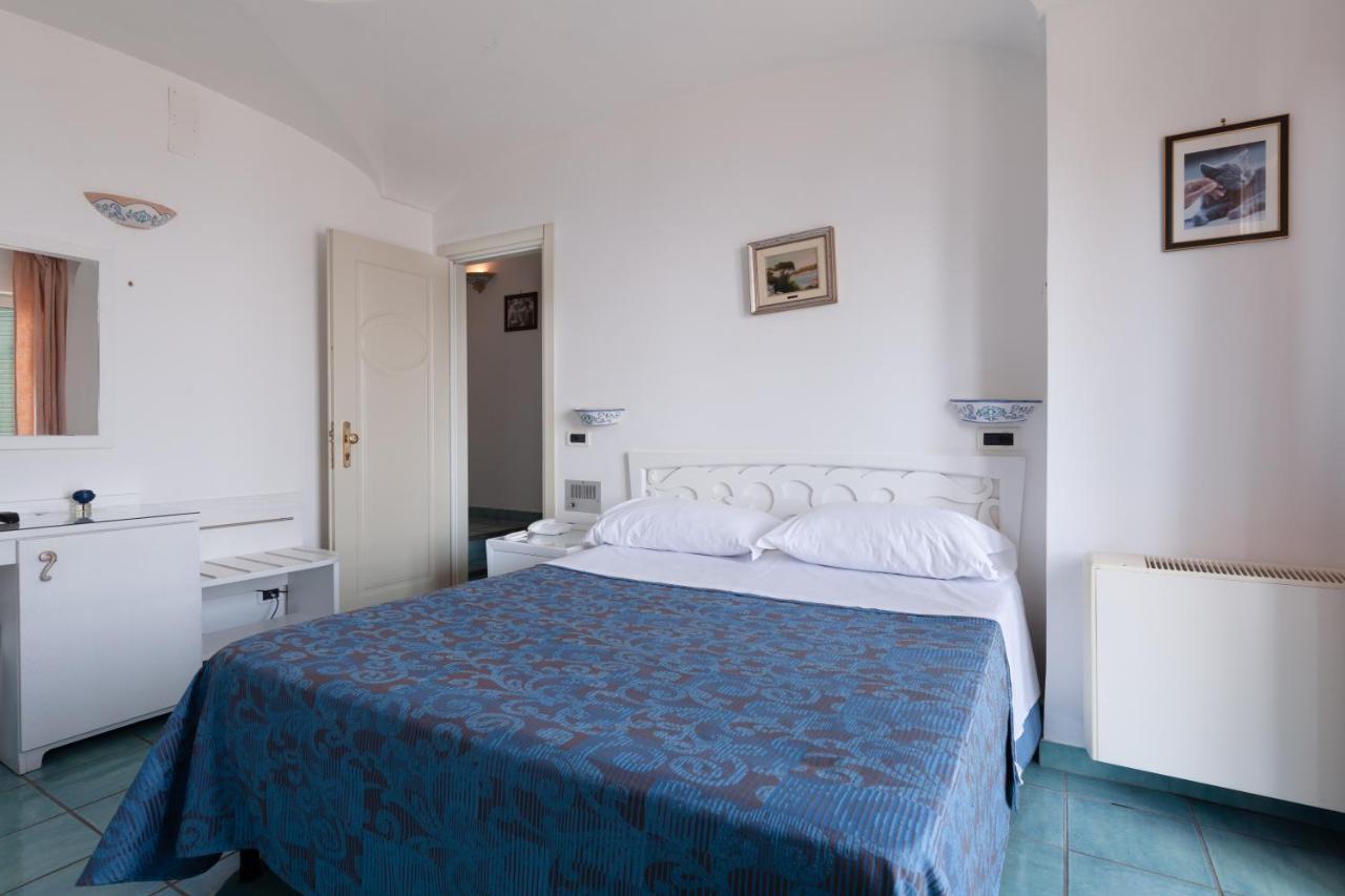 Hotel Don Felipe Ischia Luaran gambar