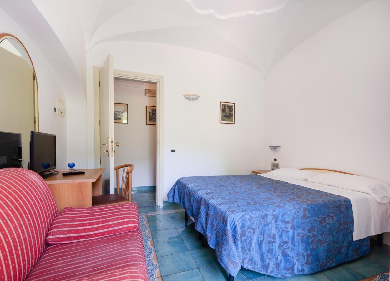Hotel Don Felipe Ischia Luaran gambar